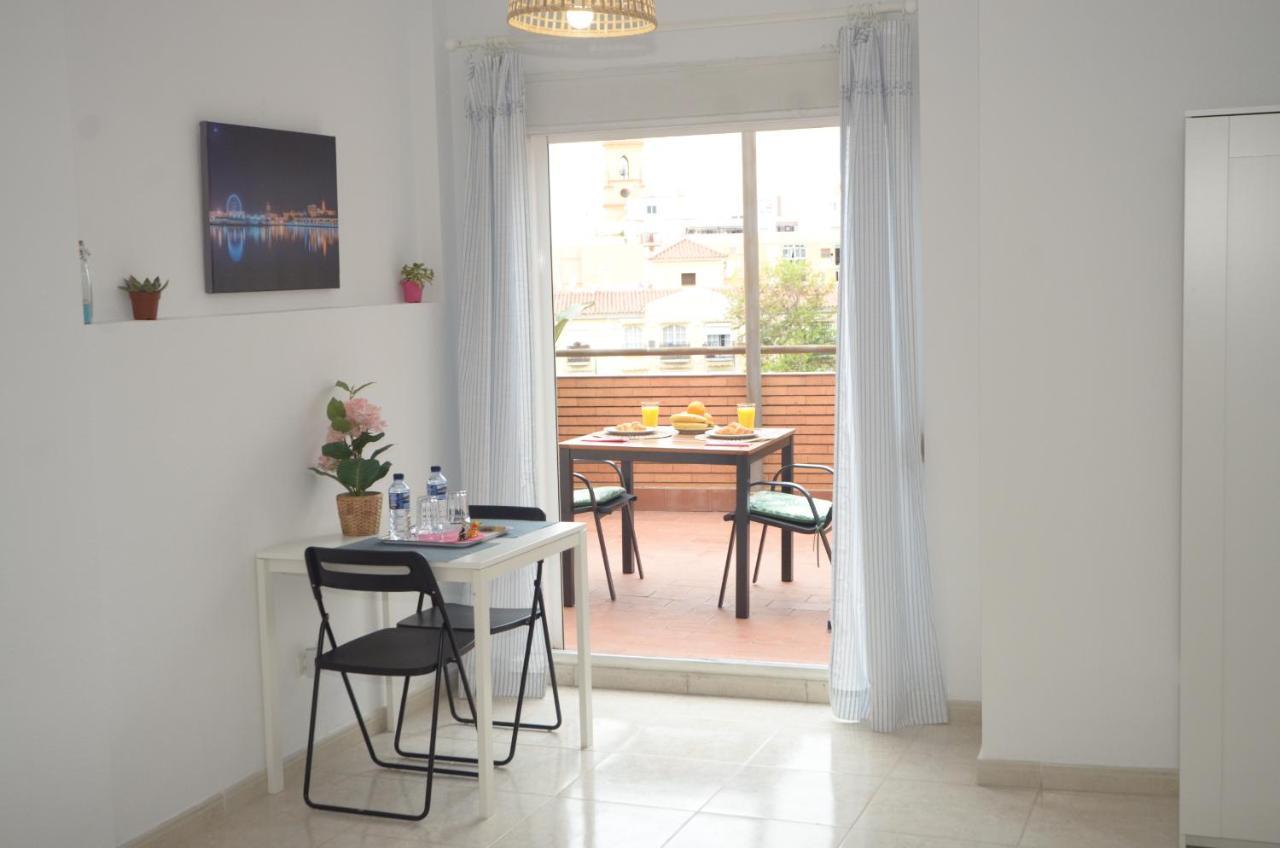 Habitacion Grande Con Terraza Privada, Malaga Centro المظهر الخارجي الصورة